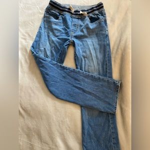 Pull on/no button jeans.